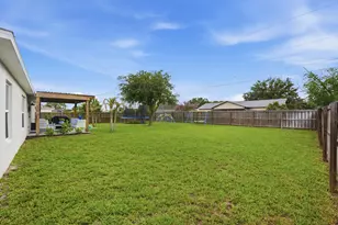 183 SW N Wakefield Cir, Port Saint Lucie, FL 34953 - Photo 29