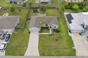 183 SW N Wakefield Cir, Port Saint Lucie, FL 34953 - Photo 37