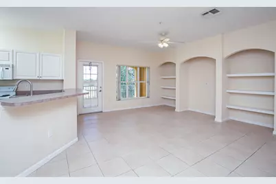 5015 Fairways Circle #305, Vero Beach, FL 32967 - Photo 5