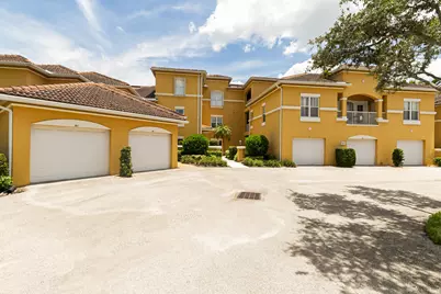 5015 Fairways Circle #305, Vero Beach, FL 32967 - Photo 1