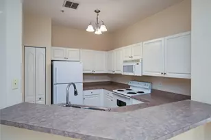 5015 Fairways Cir, Vero Beach, FL 32967 - Photo 9