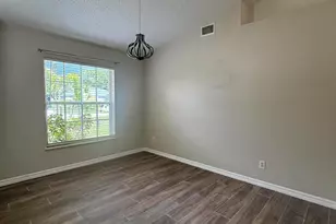 2274 SE Longhorn Ave, Port Saint Lucie, FL 34952 - Photo 5