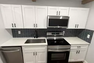 118 SW 7th St, Delray Beach, FL 33444 - Photo 17