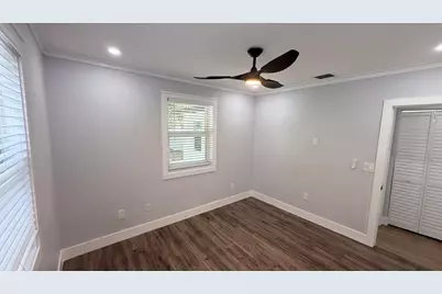 118 SW 7th Street, Delray Beach, FL 33444 - Photo 11