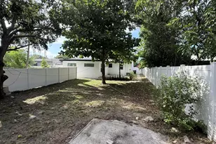 118 SW 7th St, Delray Beach, FL 33444 - Photo 29