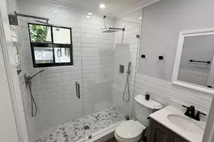 118 SW 7th St, Delray Beach, FL 33444 - Photo 15