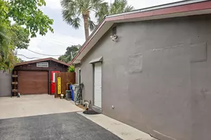 830 SW 1st Ave, Pompano Beach, FL 33060 - Photo 27