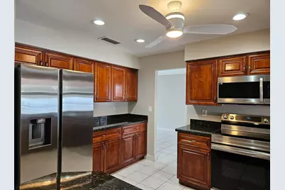 949 NW 8th Street, Boca Raton, FL 33486 - Photo 3