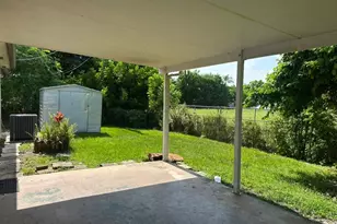 7231 Freedom St, Hollywood, FL 33024 - Photo 9