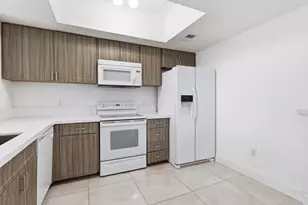 785 SW 148th Ave, Sunrise, FL 33325 - Photo 1