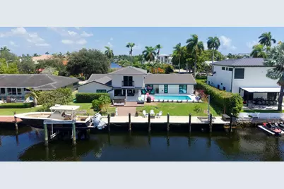 2380 SE 8th Street, Pompano Beach, FL 33062 - Photo 1