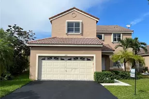 686 Lone Pine Ln, Weston, FL 33327 - Photo 1