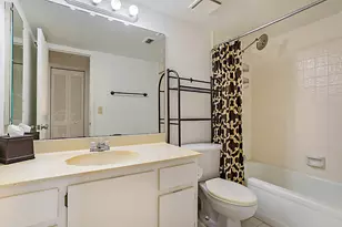 6475 W Oakland Park Blvd, Lauderhill, FL 33313 - Photo 19