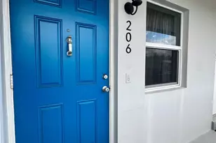 2801 NE 33rd Ct, Fort Lauderdale, FL 33306 - Photo 1