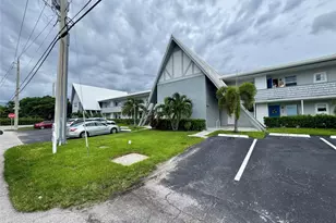 2801 NE 33rd Ct, Fort Lauderdale, FL 33306 - Photo 25