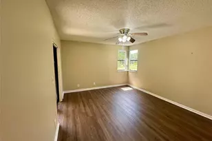 5701 Riverside Dr, Coral Springs, FL 33067 - Photo 23