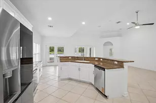 11289 NW 65th Manor, Parkland, FL 33076 - Photo 9