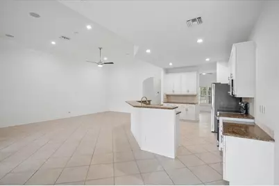 11289 NW 65th Manor, Parkland, FL 33076 - Photo 5