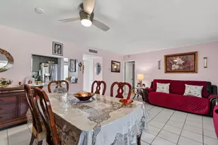770 Lori Dr, Palm Springs, FL 33461 - Photo 5