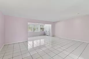 770 Lori Dr, Palm Springs, FL 33461 - Photo 7