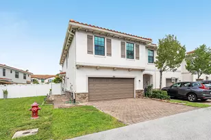 1011 Willow Pl, Riviera Beach, FL 33410 - Photo 5