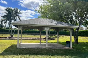 2606 Canalside Dr, Greenacres, FL 33463 - Photo 9