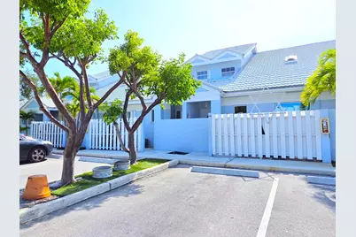 320 SE 2nd Avenue #B4, Deerfield Beach, FL 33441 - Photo 1