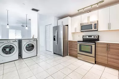 2501 Taylor Street #C, Hollywood, FL 33020 - Photo 9
