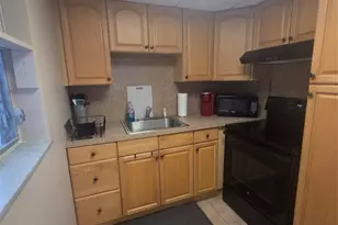 1920 NE 51st Ct, Fort Lauderdale, FL 33308 - Photo 9