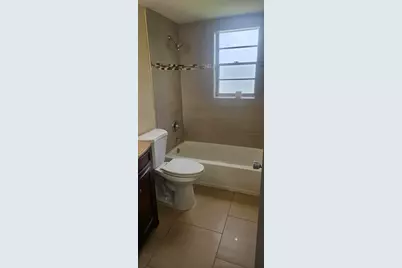 184 Waltham H, West Palm Beach, FL 33417 - Photo 7
