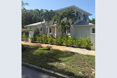 319 Buckingham Road, West Palm Beach, FL 33405 - Photo 1