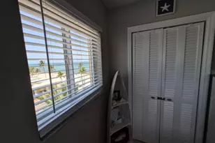 1815 N Surf Rd, Hollywood, FL 33019 - Photo 21