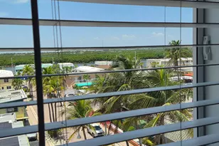 1815 N Surf Rd, Hollywood, FL 33019 - Photo 23