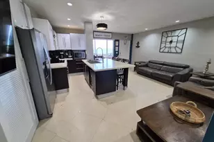 1815 N Surf Rd, Hollywood, FL 33019 - Photo 7