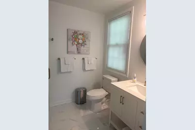 240 Almeria Road, West Palm Beach, FL 33405 - Photo 9