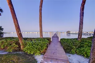 1320 S Lakeside Dr, Lake Worth Beach, FL 33460 - Photo 29