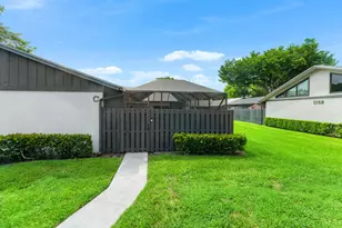 1158 Summit Trail Cir, West Palm Beach, FL 33415 - Photo 1