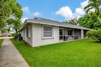 13810 Yarmouth Drive, Wellington, FL 33414 - Photo 11