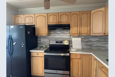400 NW 184th Terrace #400, Miami, FL 33169 - Photo 11