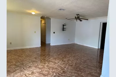 400 NW 184th Terrace #400, Miami, FL 33169 - Photo 7