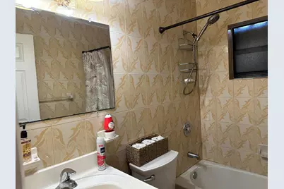 400 NW 184th Terrace #400, Miami, FL 33169 - Photo 19