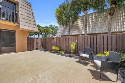 5130 51st Way #5130, West Palm Beach, FL 33409 - Photo 3