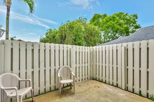 13814 Yarmouth Dr, Wellington, FL 33414 - Photo 3