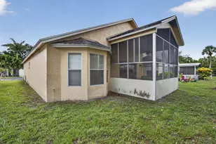 120 Paddock Ln, Greenacres, FL 33413 - Photo 41