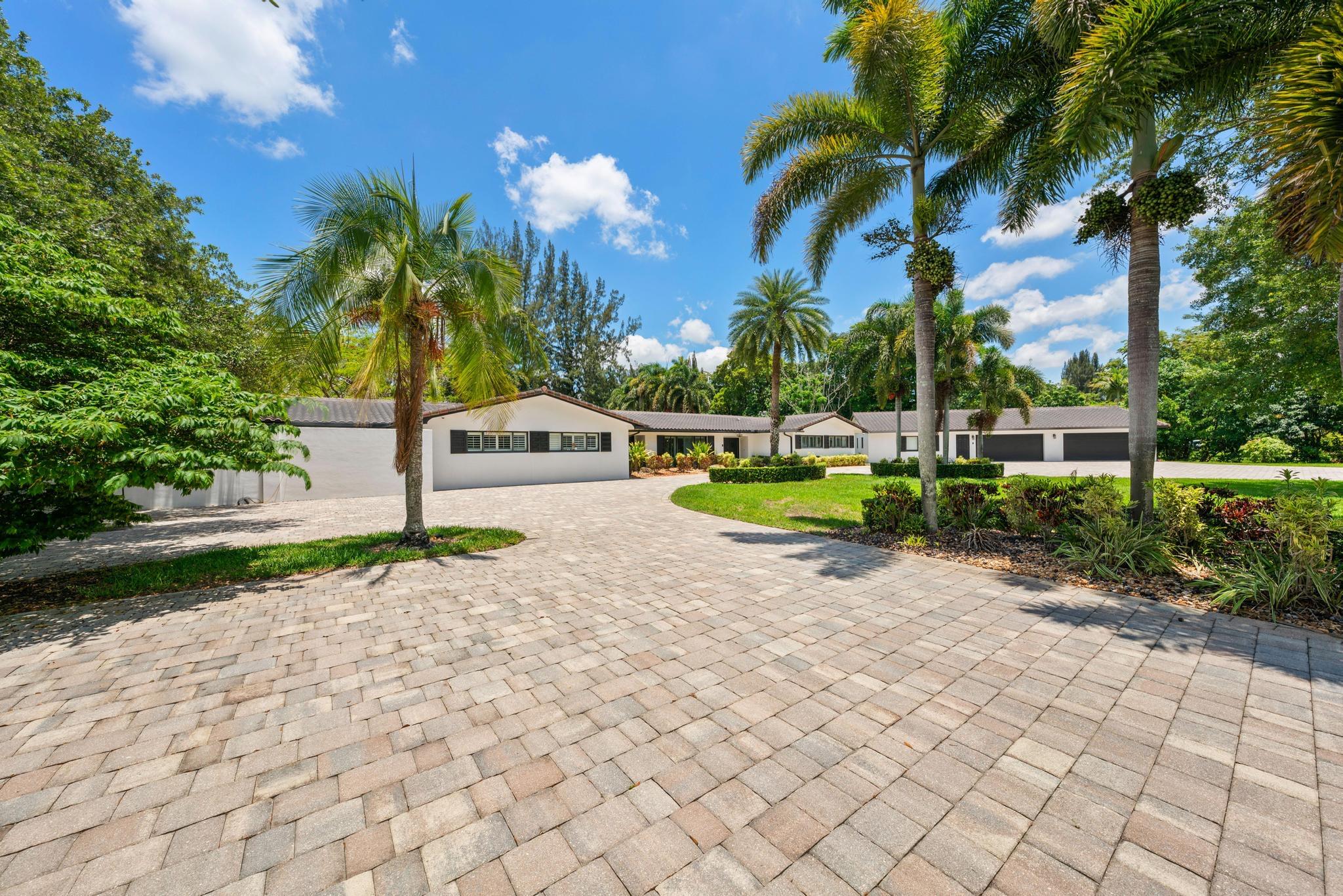 14701 Sunset Ln - 14701 Sunset Ln, Southwest Ranches, FL 33330 Luxury Property | Jose Angel Pina