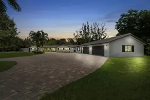 14701 Sunset Ln, Southwest Ranches, FL 33330 - Photo 3