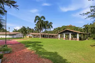 14701 Sunset Ln, Southwest Ranches, FL 33330 - Photo 9