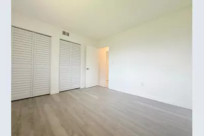 6106 Forest Hill Boulevard #204, West Palm Beach, FL 33415 - Photo 11