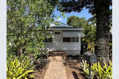 427 N J Street, Lake Worth Beach, FL 33460 - Photo 1