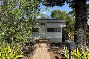 427 N J St, Lake Worth, FL 33460 - Photo 1